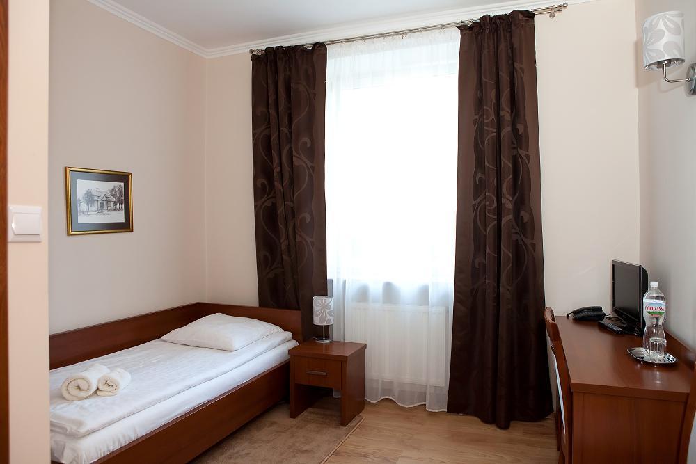 Hotel Srodmiejski Κίελτσε Εξωτερικό φωτογραφία