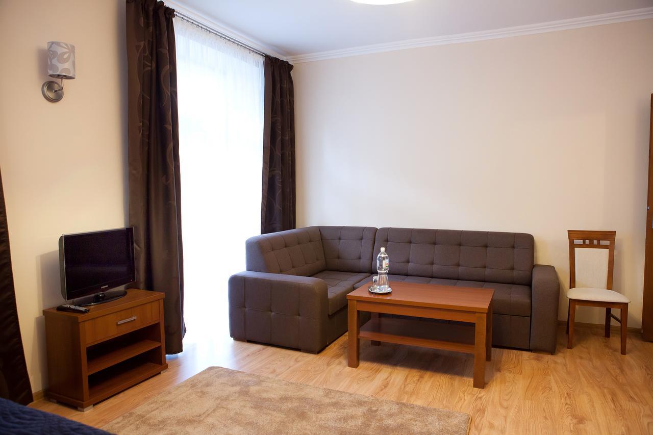 Hotel Srodmiejski Κίελτσε Εξωτερικό φωτογραφία