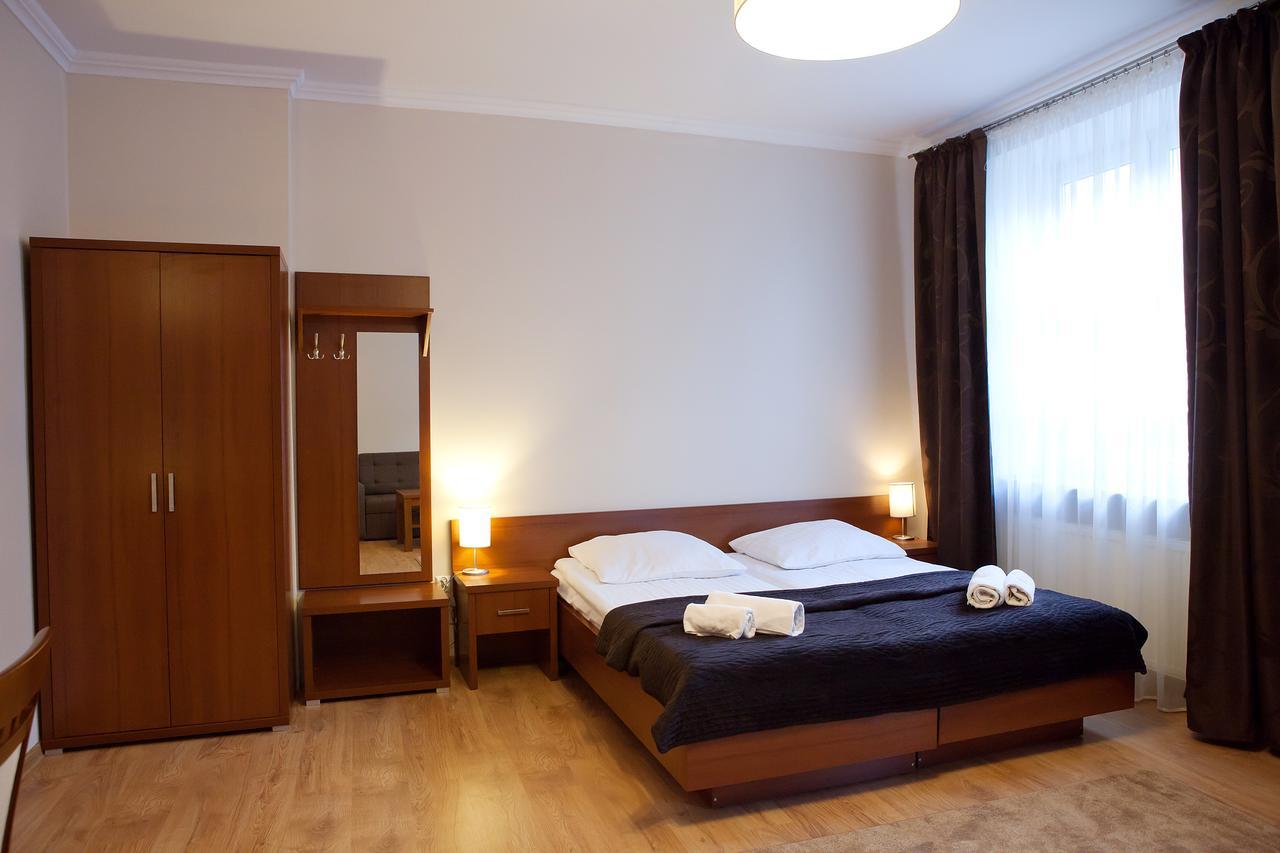 Hotel Srodmiejski Κίελτσε Εξωτερικό φωτογραφία